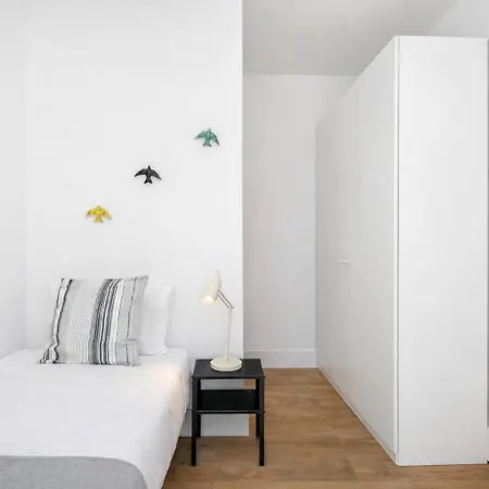 Apartman Modern By Soulplaces *